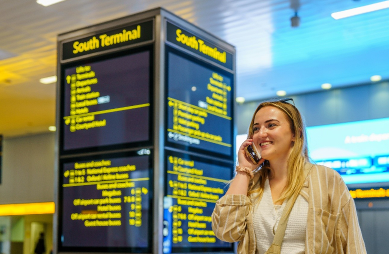 How does data roaming in Spain work